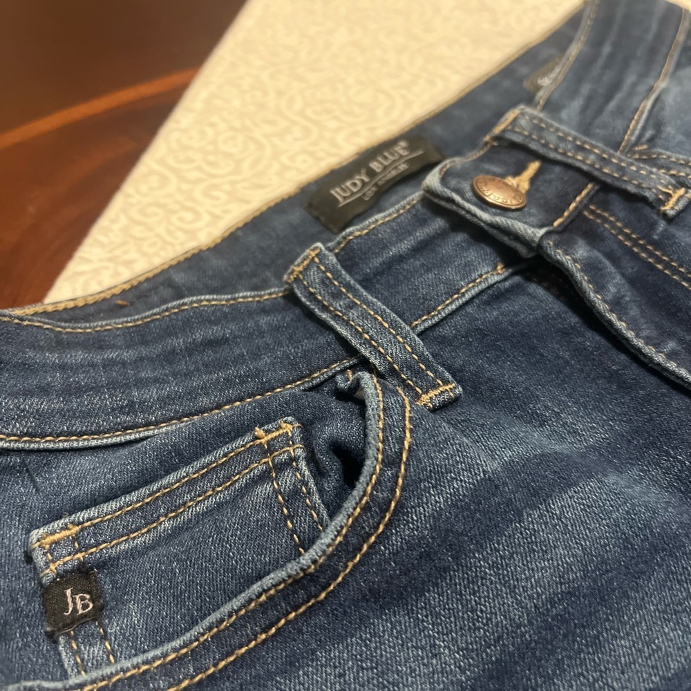 Judy Blue Jeans 1/25 Skinny Fit Mid Rise Distress Raw Hem Denim ClassicCore - Picture 5 of 8